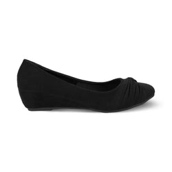 The Salvador Black Wedge heel ballerinas